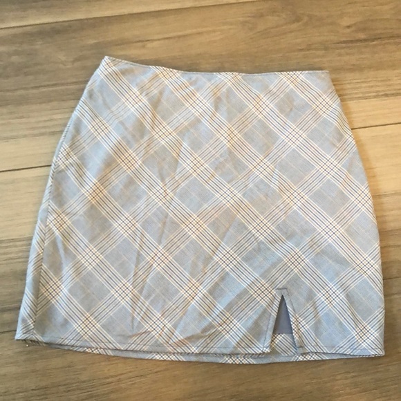 A&F Plaid Miniskirt - Picture 1 of 3